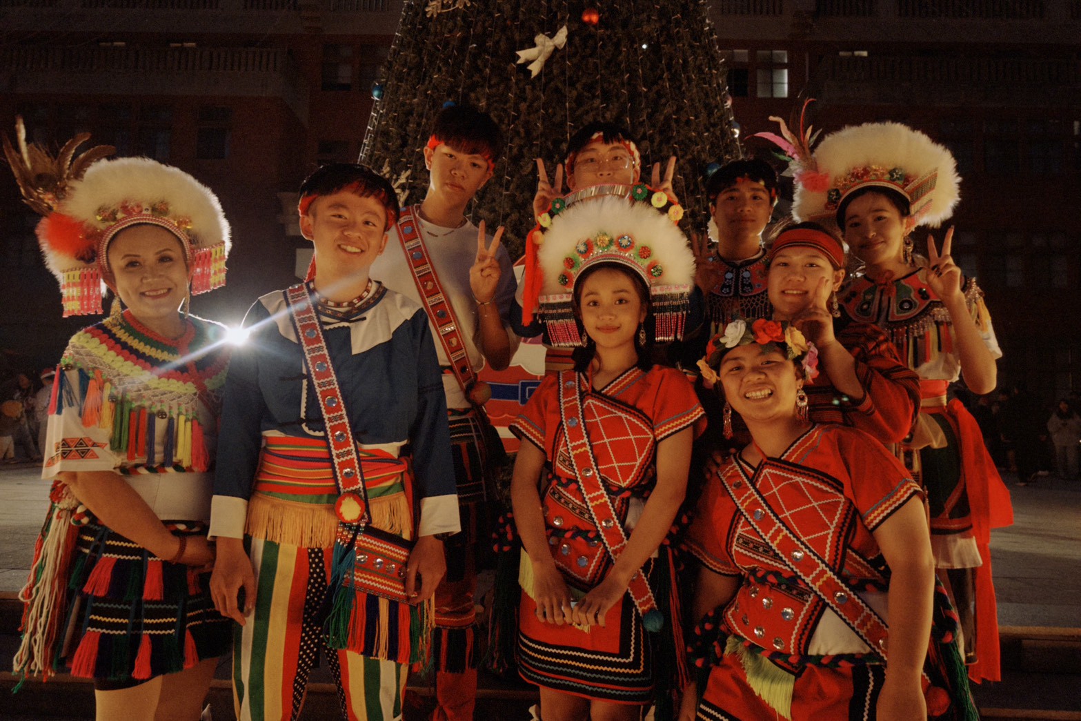 20251218(四)本校聖誕節點燈活動-原資中心學生表演